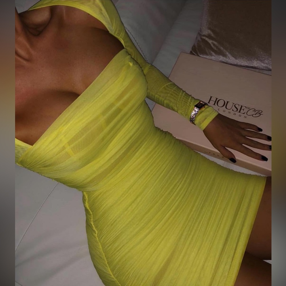 HOUSE OF CB VALENTINA MESH DRESS
